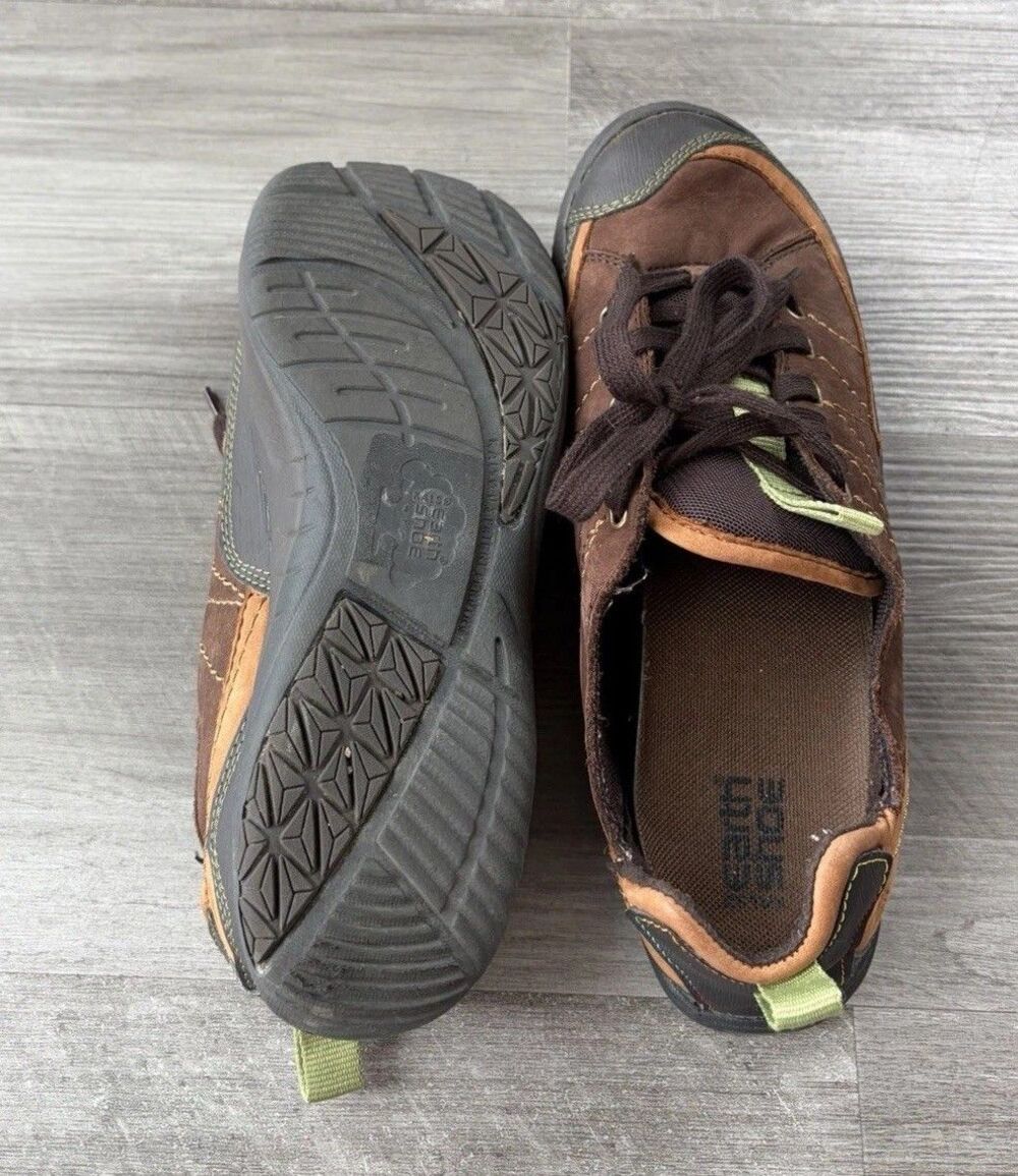Earth Shoes Womens 9.5 Brown Leather Lace Up Sneakers Comfort Walking Shoes Low - Picture 7 of 8